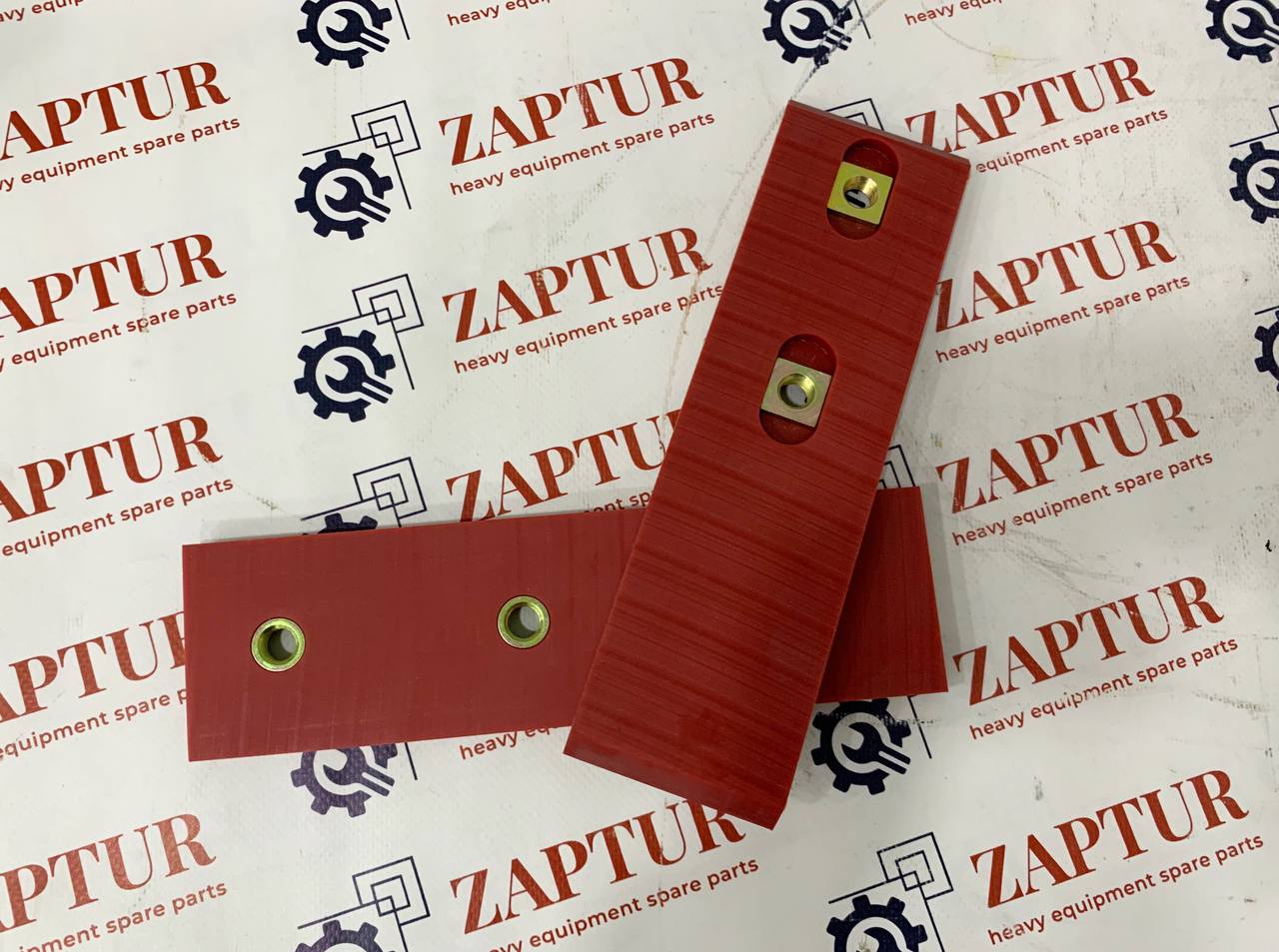 This wear pad is suitable for Case and New Holland machinery