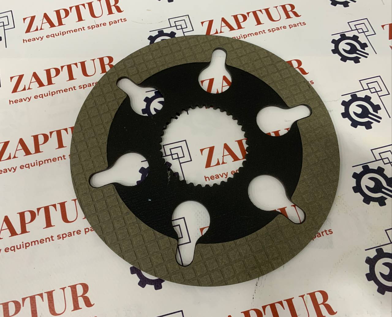 This wear plate is suitable for Case and New Holland Machinery