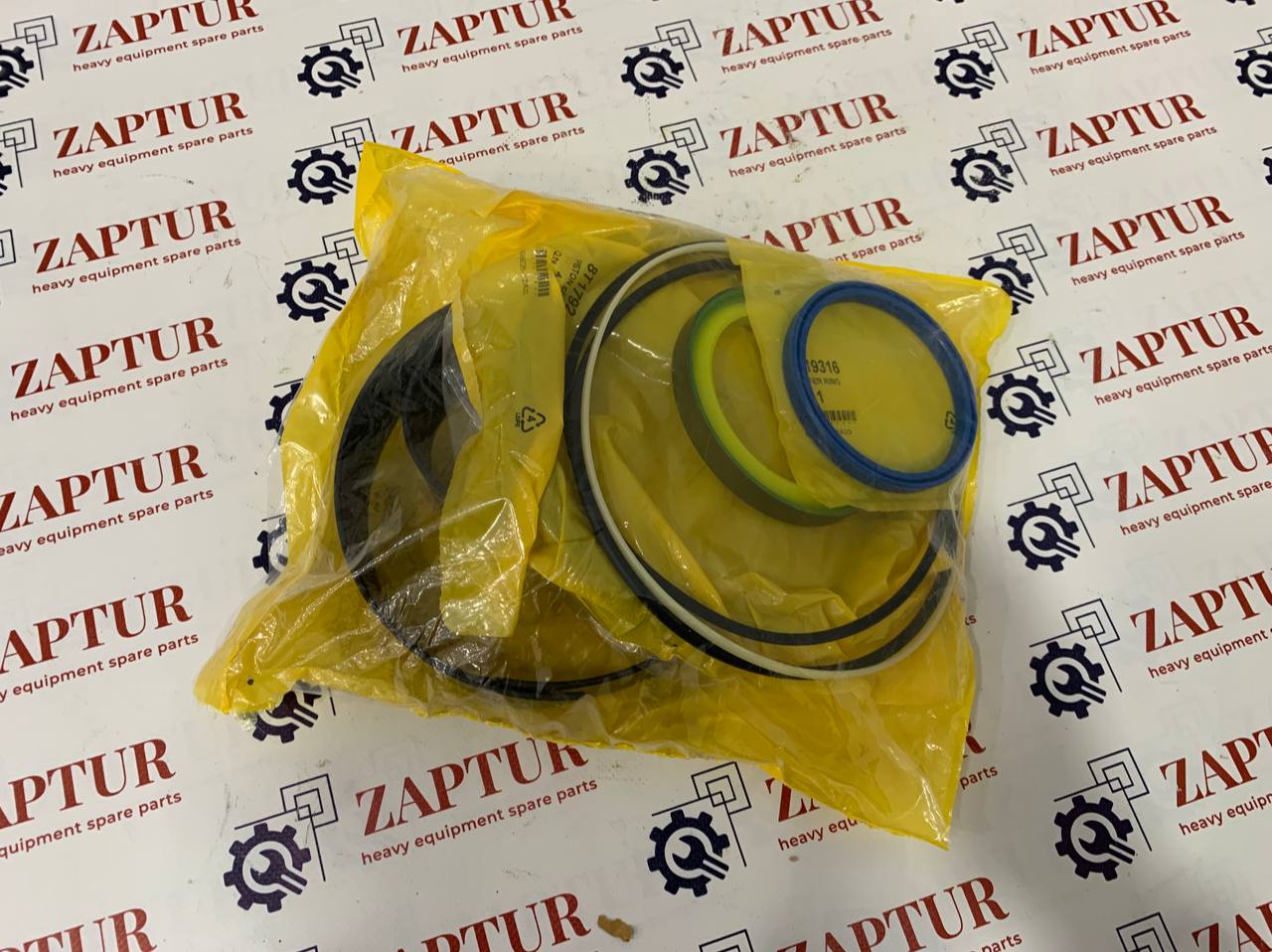 This seal kit is suitable for Caterpillar machinery