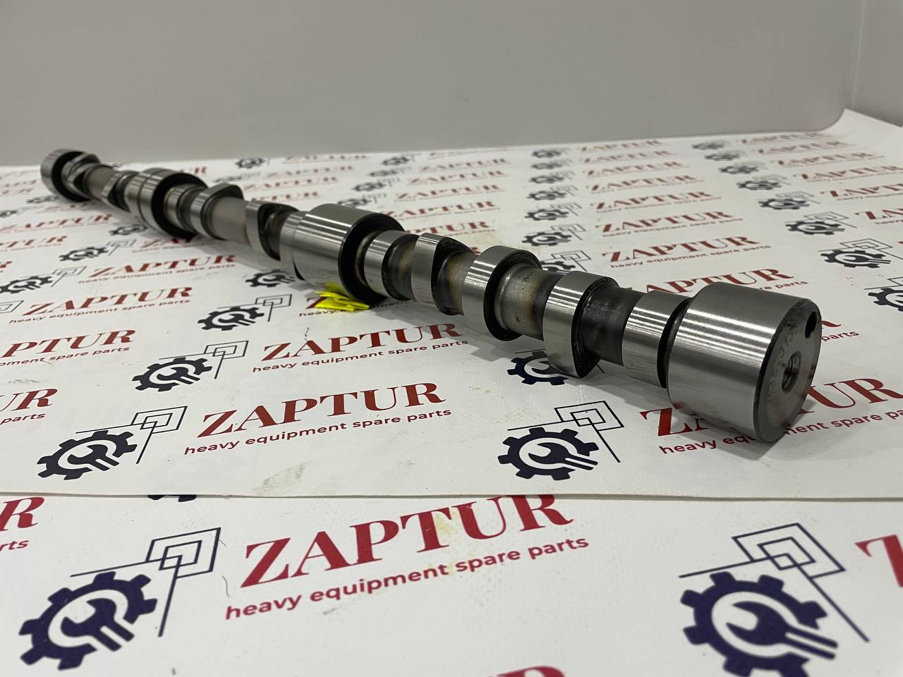 This camshaft is suitable for Caterpillar® Machinery