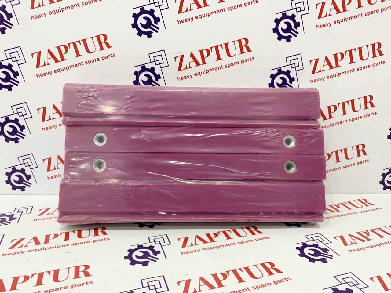 This wear pad kits is suitable for CNH machinery.