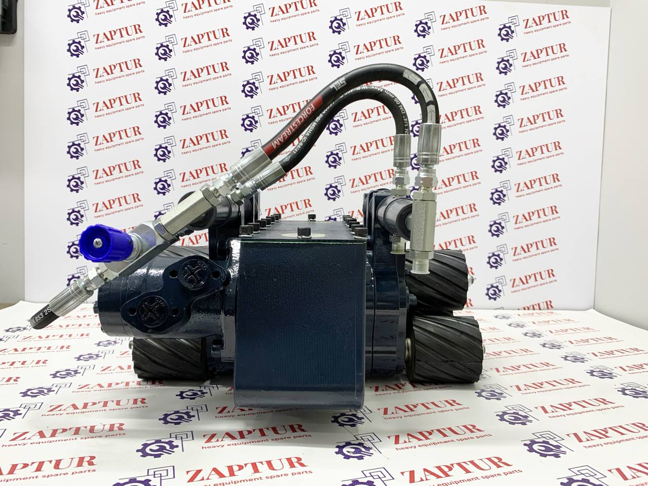 This rotator assy is suitable for Furukawa HCR1200 machines.
