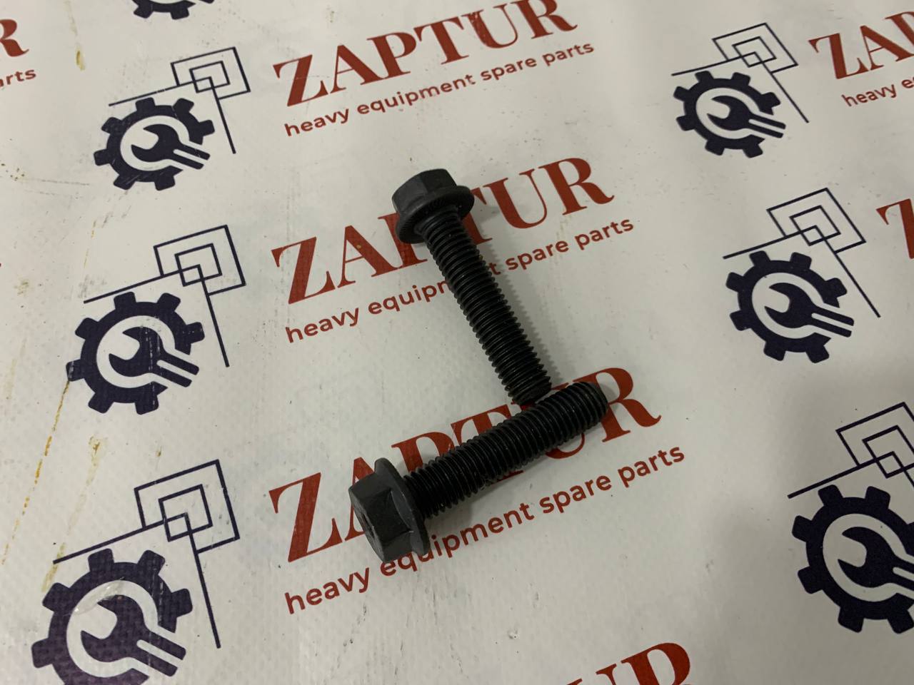 This bolt is suitable for Hidromek machinery