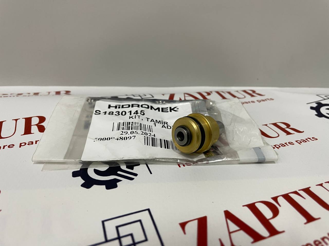 This repair kit is suitable for Hidromek machinery