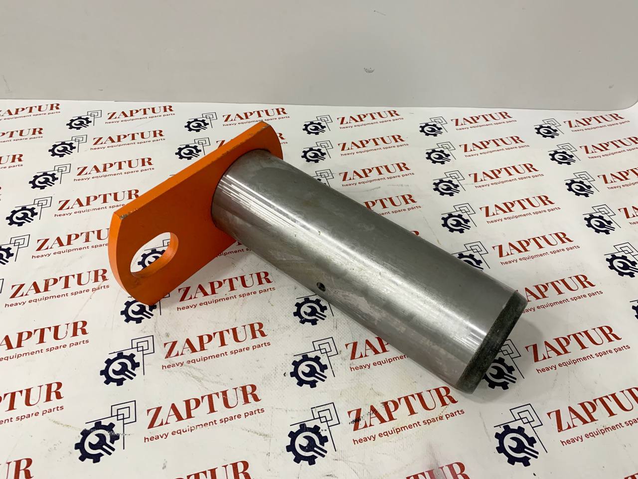 This pin is suitable for Hitachi machinery