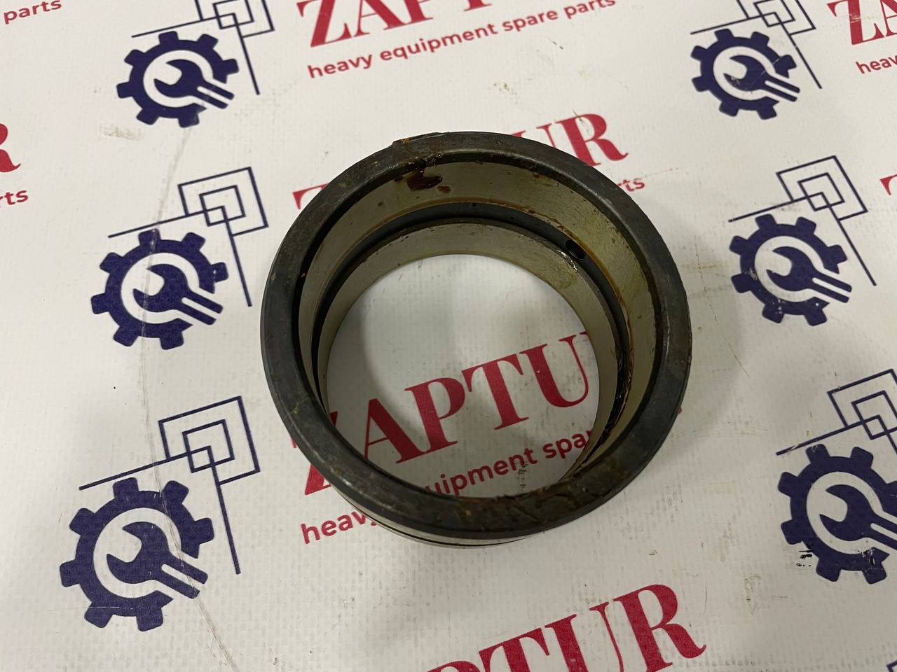 THIS BUSHING IS SUITABLE HITACHI MACHINERY