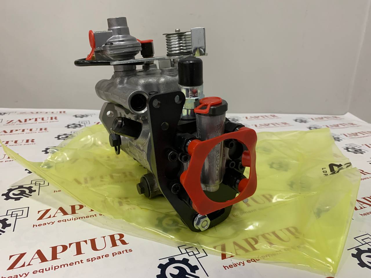 This fuel pump is suitable for Jcb machinery