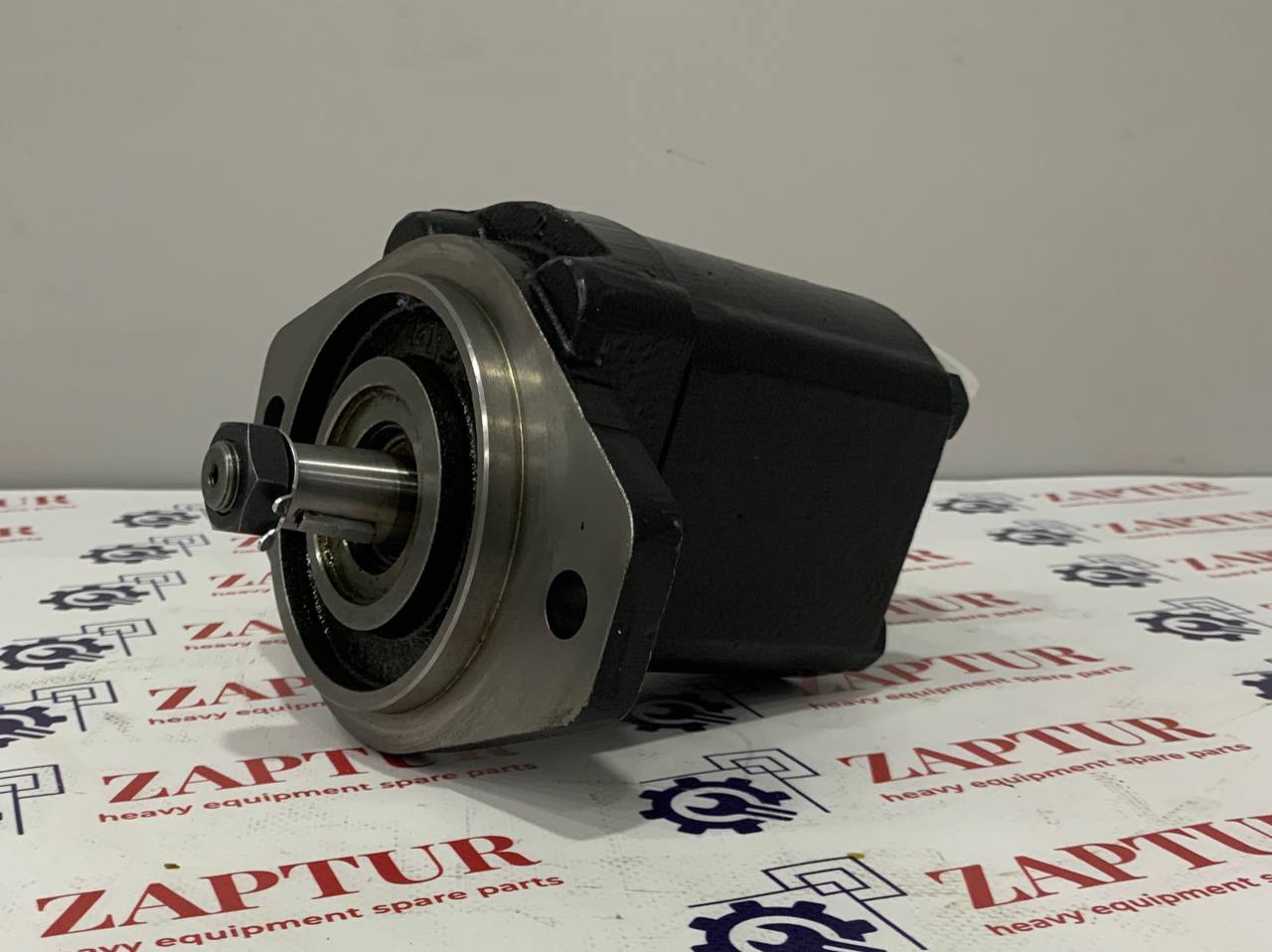 This Fan drive external pump is suitable for John Deere machinery