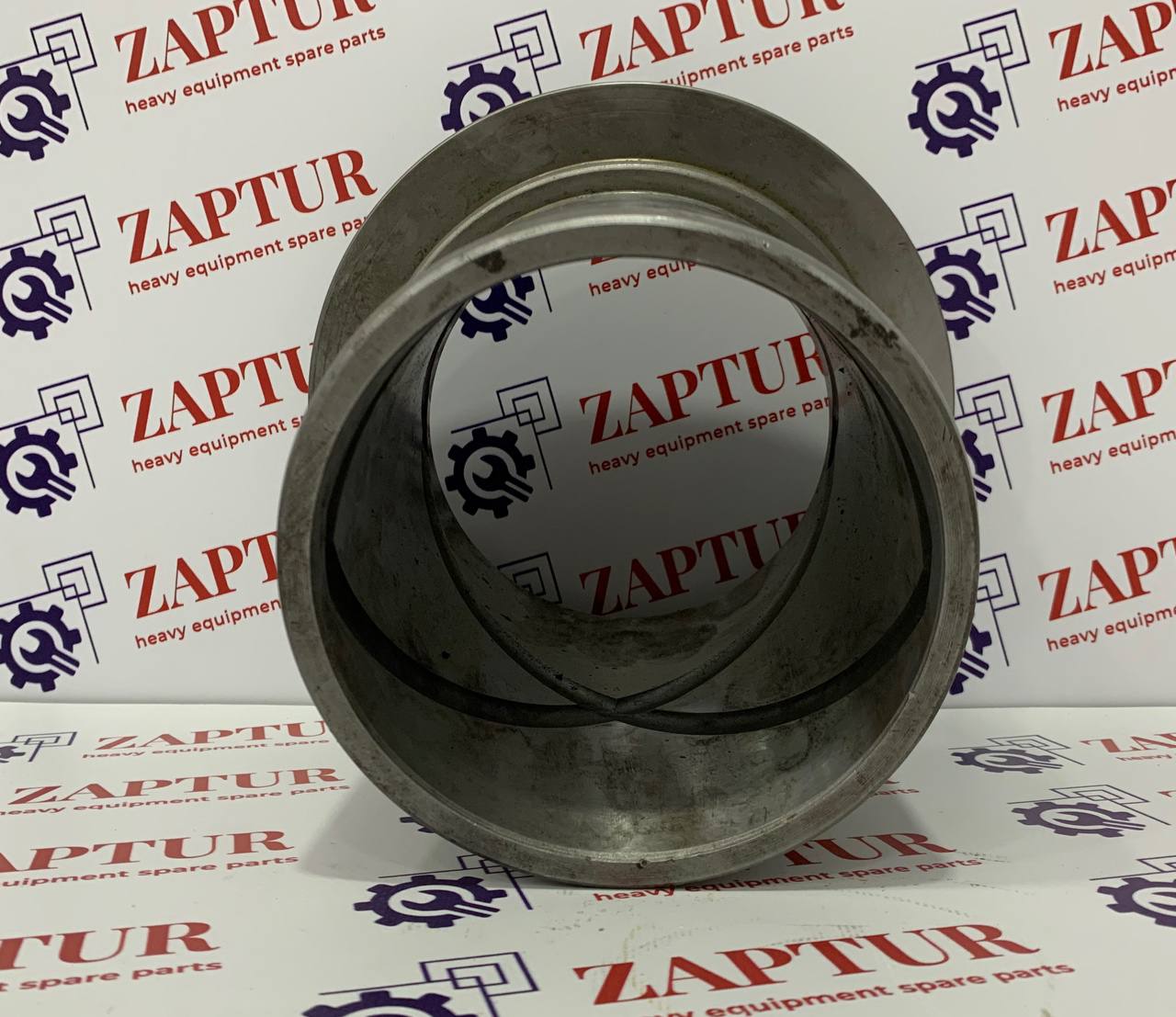 This bushing is suitable for Komatsu machinery