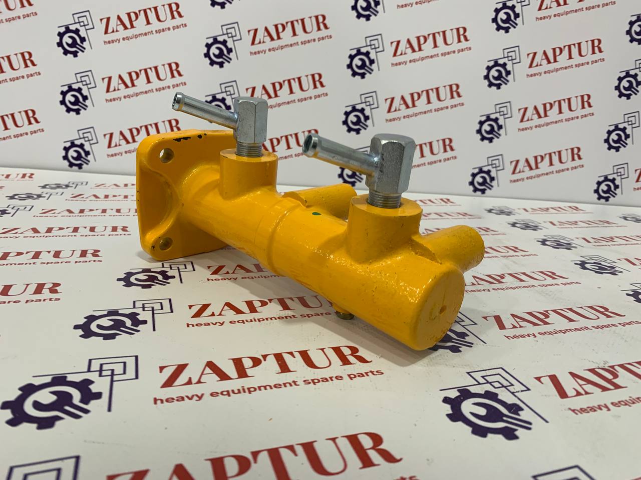 This master cylinder ass'y is suitable for Komatsu machinery