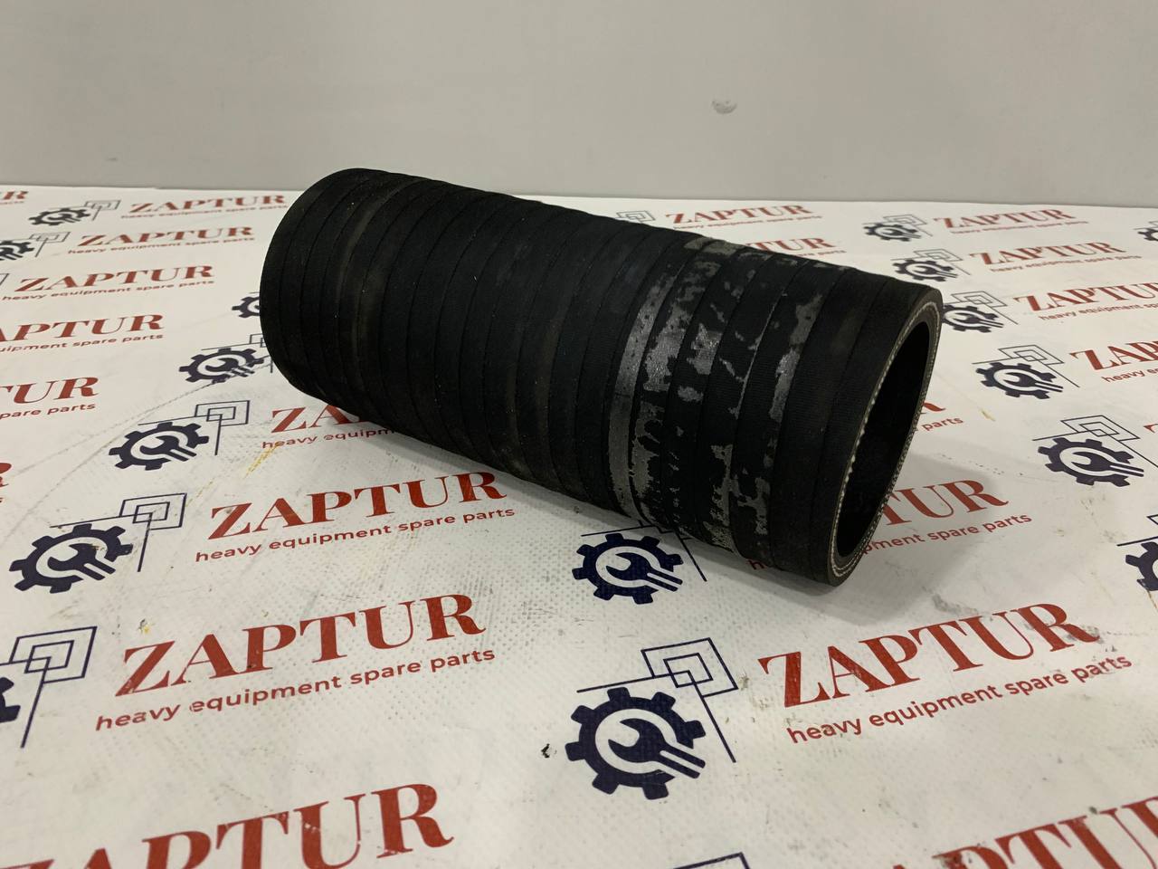 this hose is suitable for Komatsu machinery