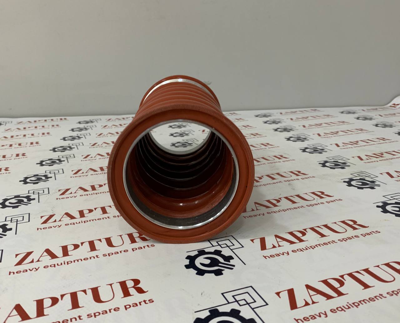VOLVO VOE17247668 AIR HOSE