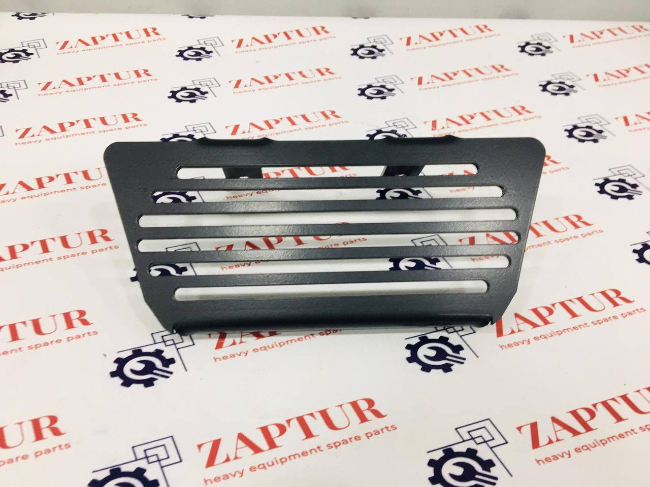 THIS REAR LIGHT GUARD IS SUITABLE JCB MACHINERY