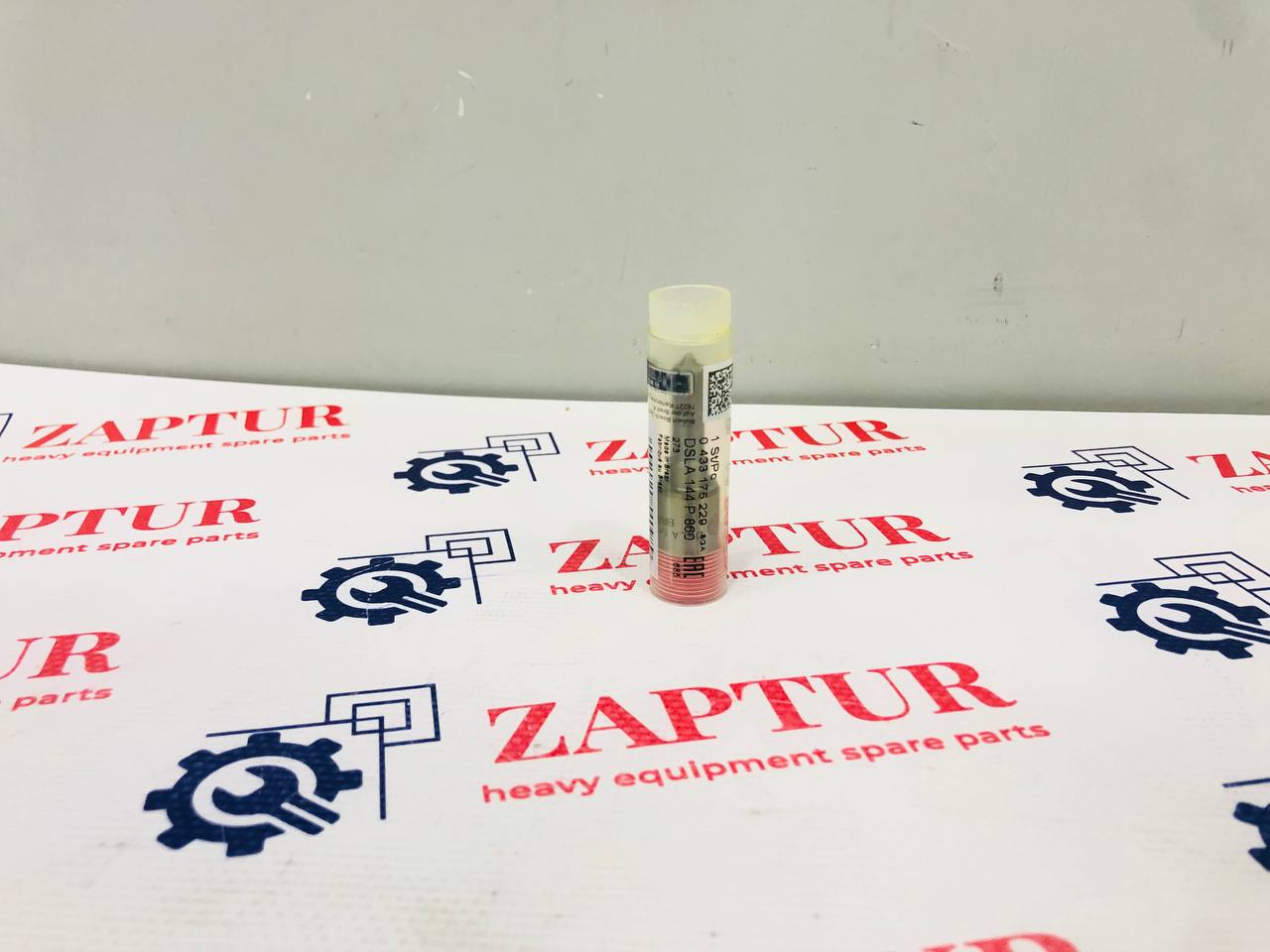 BOSCH 0433175229 INJECTOR NOZZLE [ZAPTUR]