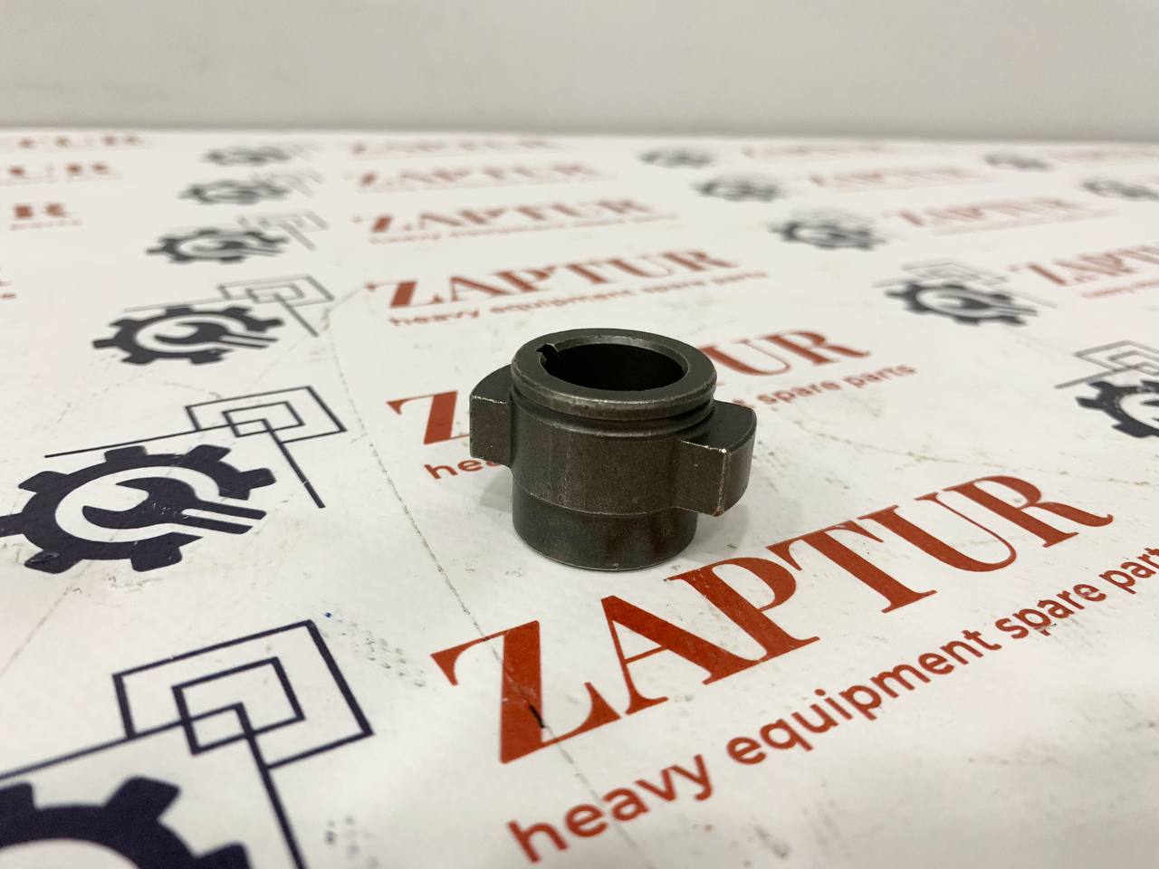 CASE AND NEW HOLLAND 5118570 COUPLING