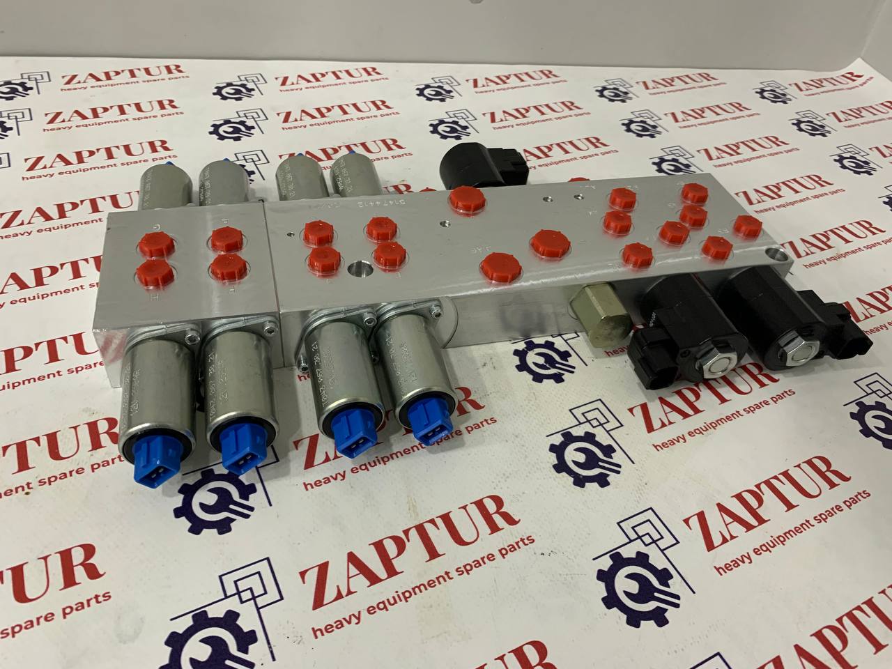CASE AND NEW HOLLAND 51474412 VALVE [ZAPTUR]