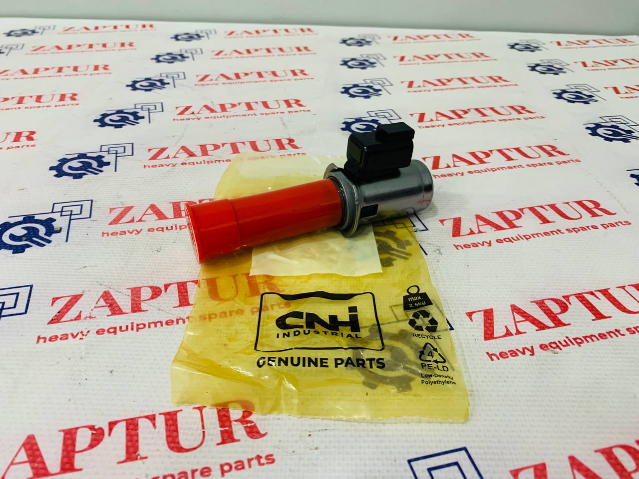 CASE AND NEW HOLLAND 87395083 SOLENOID [ZAPTUR]