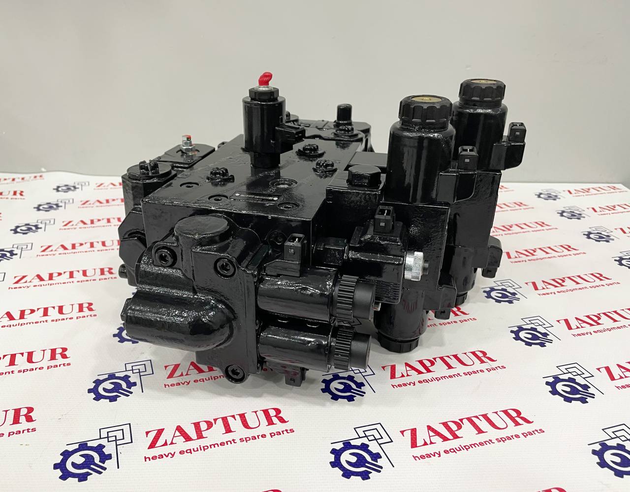 CASE & NEW HOLLAND 47436796 HYDRAULIC VALVE [ZAPTUR]