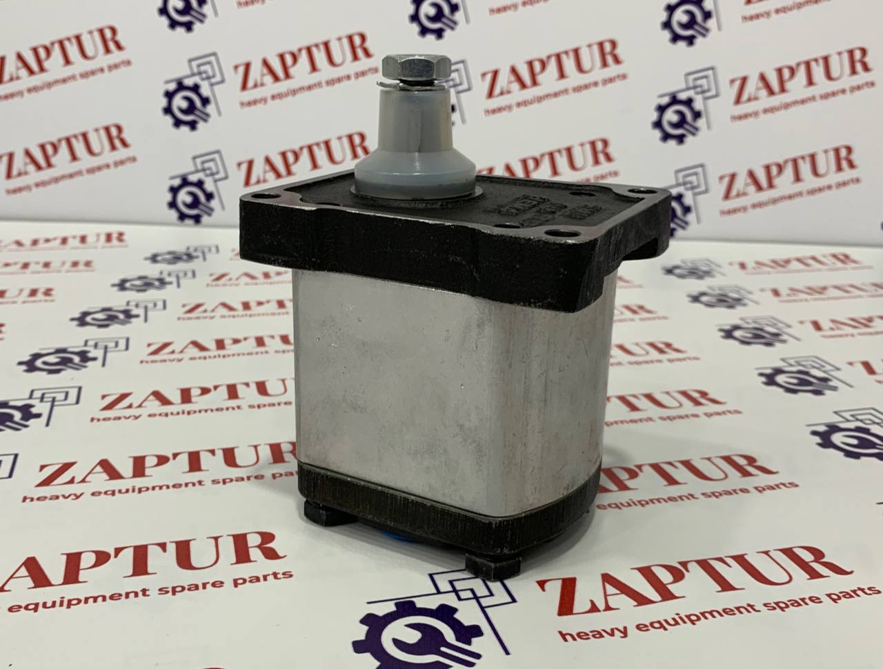 This hydraulic pump is suitable for Caterpillar machinery