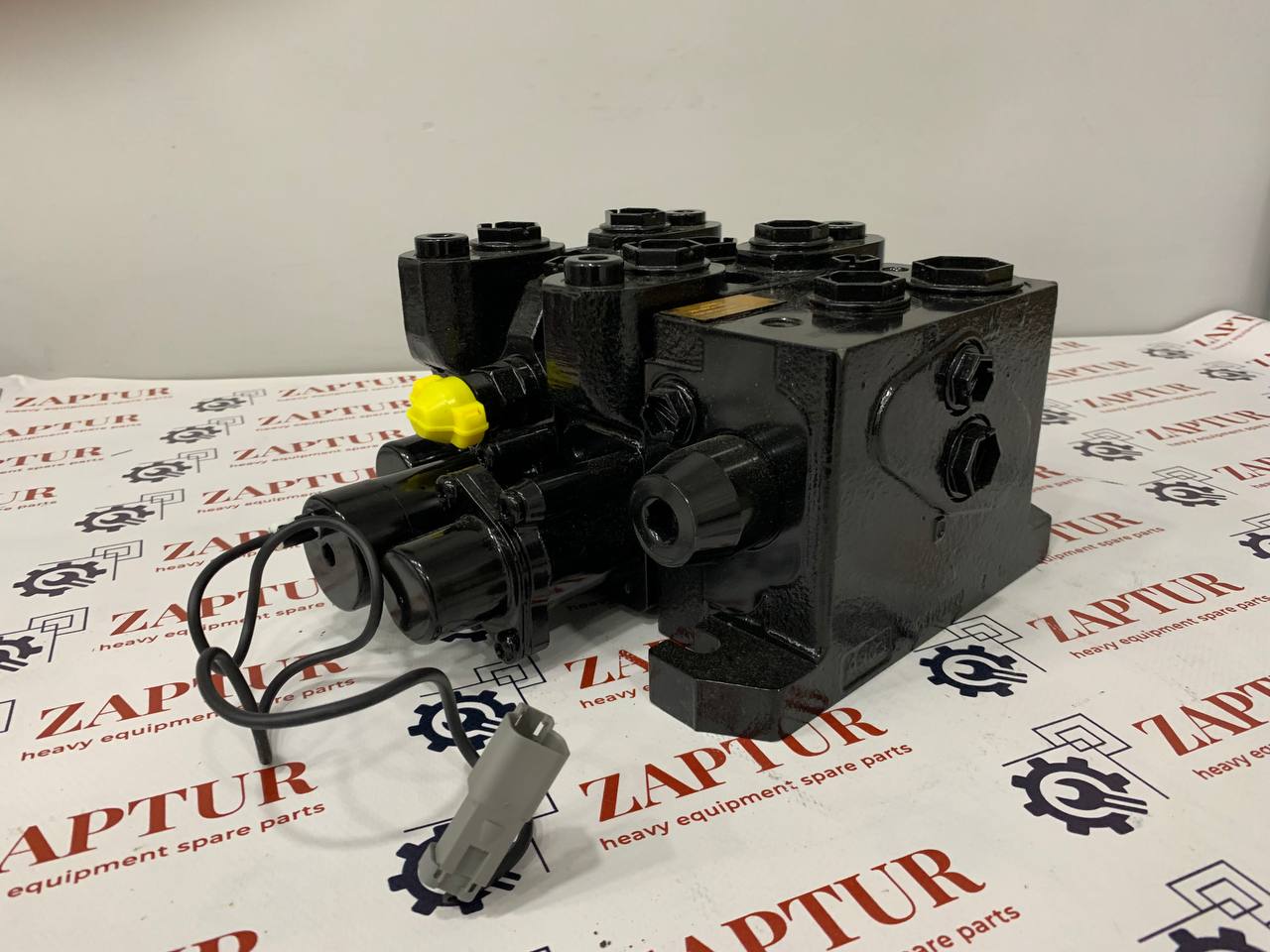 CATERPILLAR 3597209 HYDRAULIC VALVE [ZAPTUR]