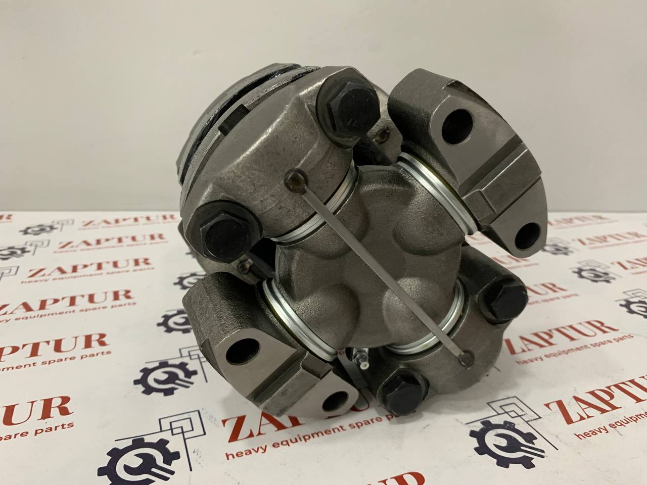 CATERPILLAR 3640569 SHAFT ASSY WITH JOINT [ZAPTUR]