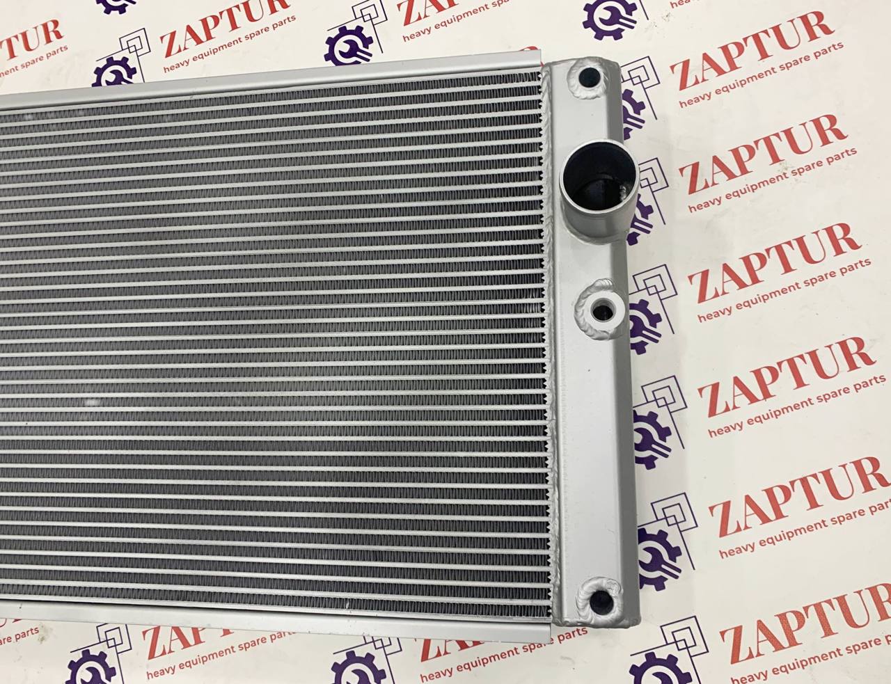 CATERPILLAR 3983249 RADIATOR [ZAPTUR]