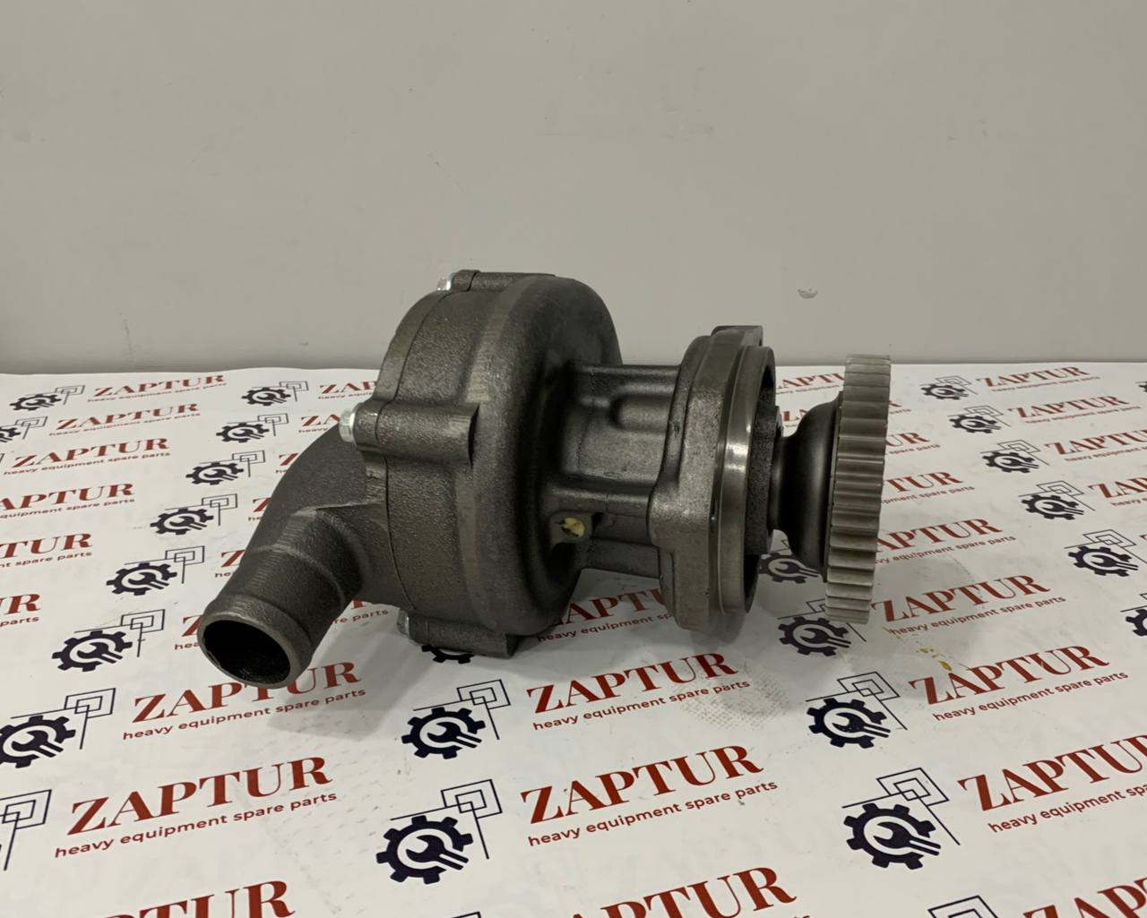 CATERPILLAR 4320070, 3118409 WATER PUMP