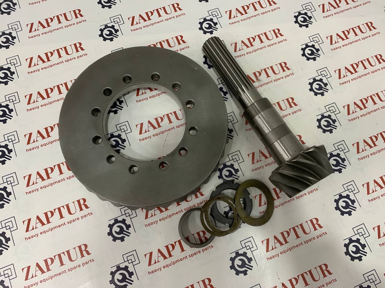 CNH 196067A1 BEVEL GEAR SET [ZAPTUR]