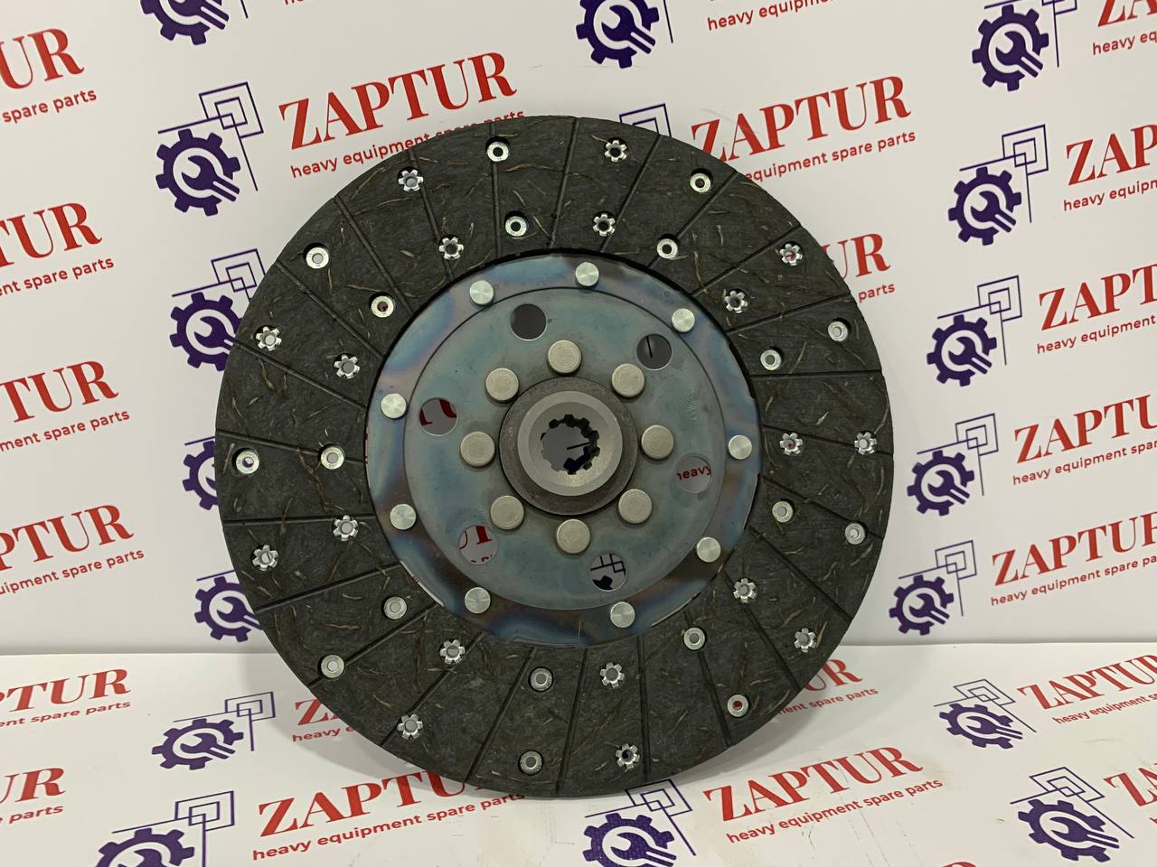 This clutch disc is suitable for CNH machinery