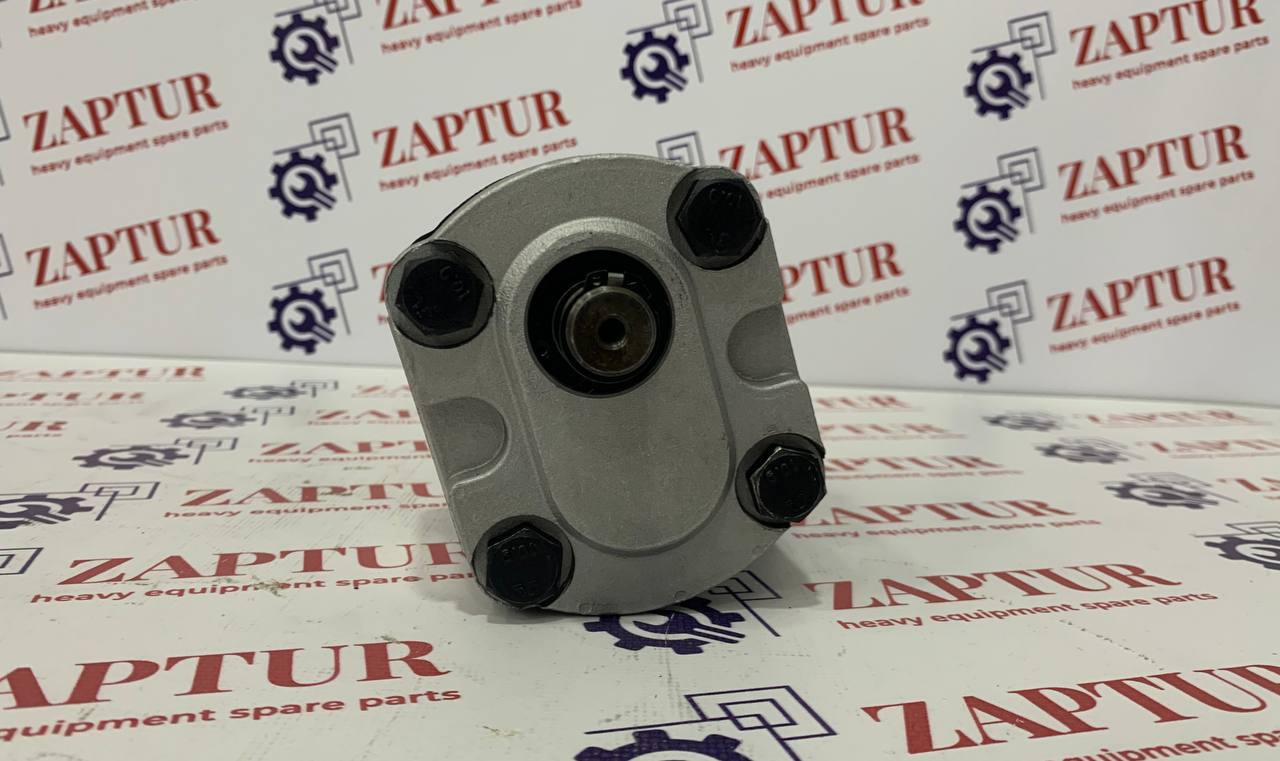 This hydraulic pump is suitable for CNH machinery