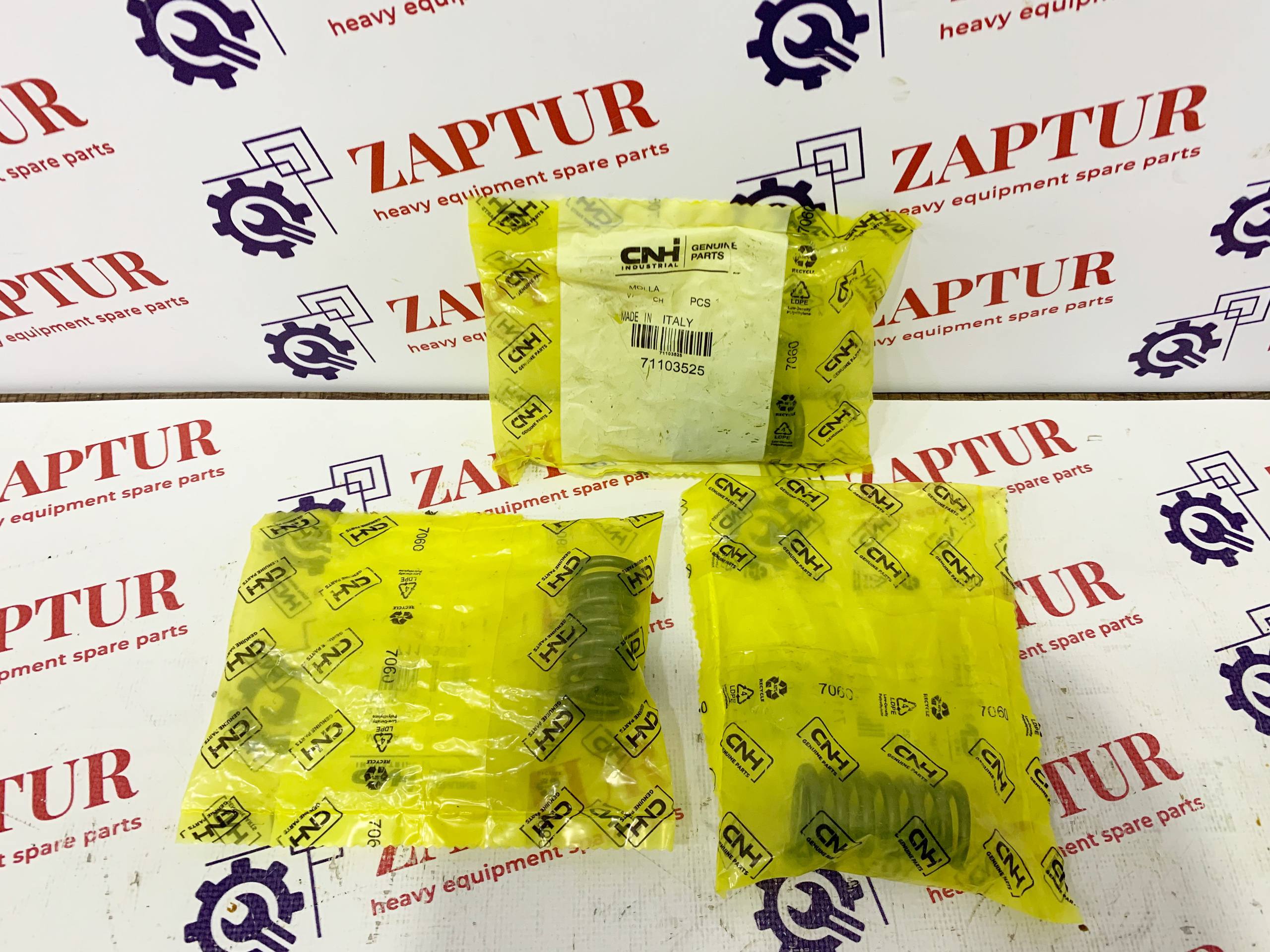 This spring is suitable for CNH machinery