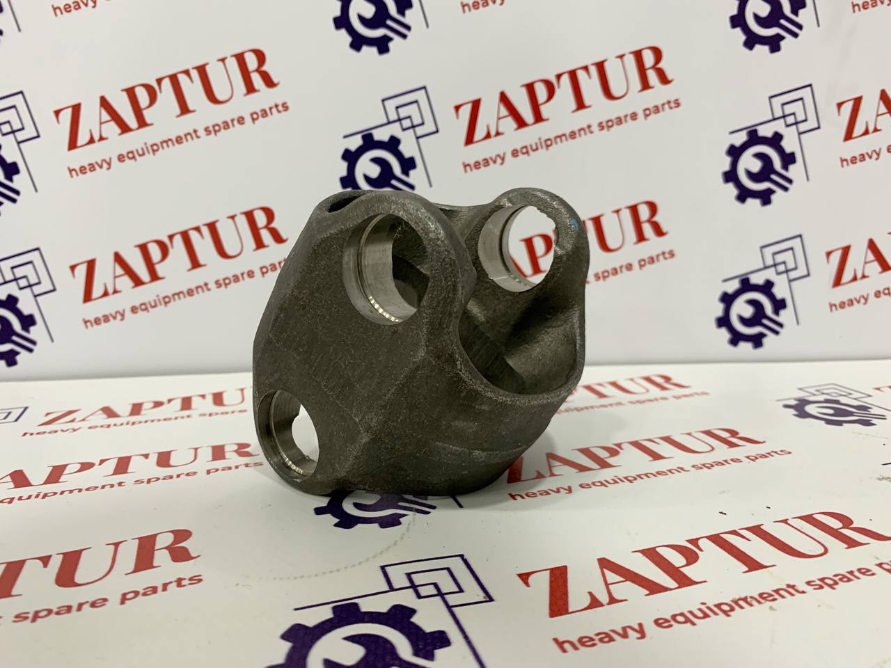 This universal joint is suitable for Cnh machinery