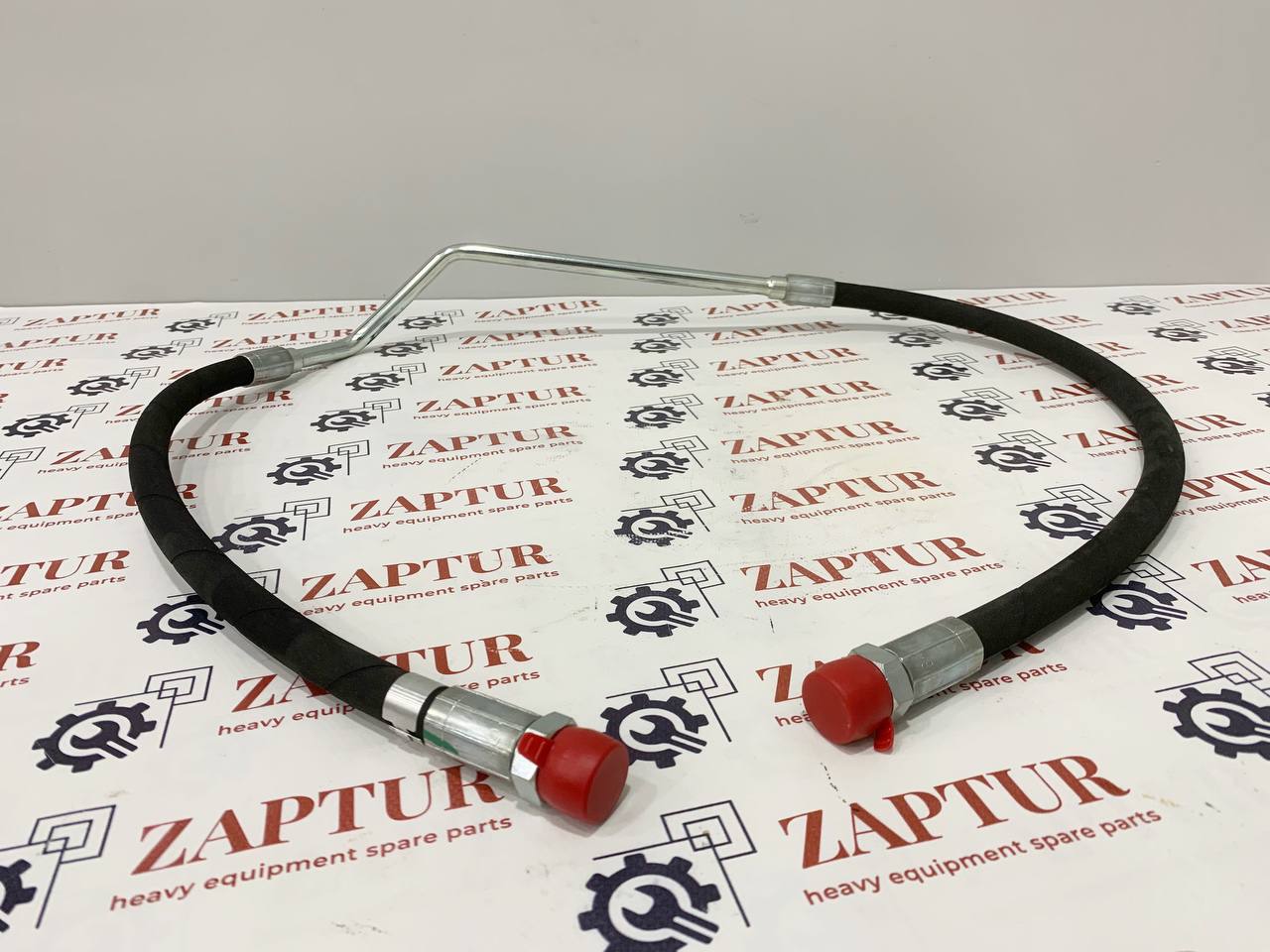 CNH 84470775 HYDRAULIC PIPE [ZAPTUR]