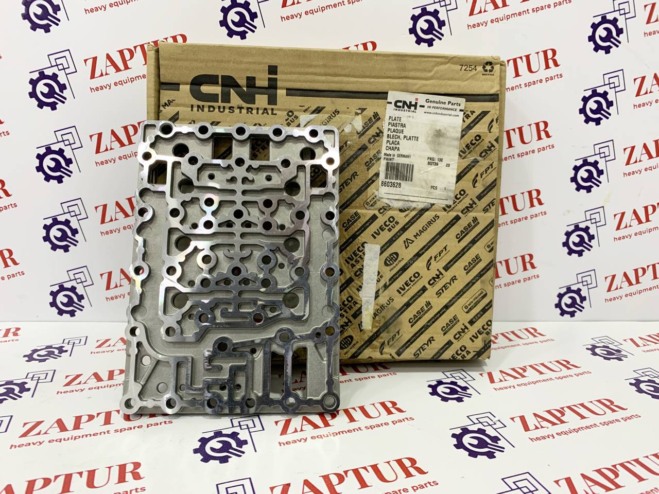 This transmission plate is suitable for Case and New Holland machinery