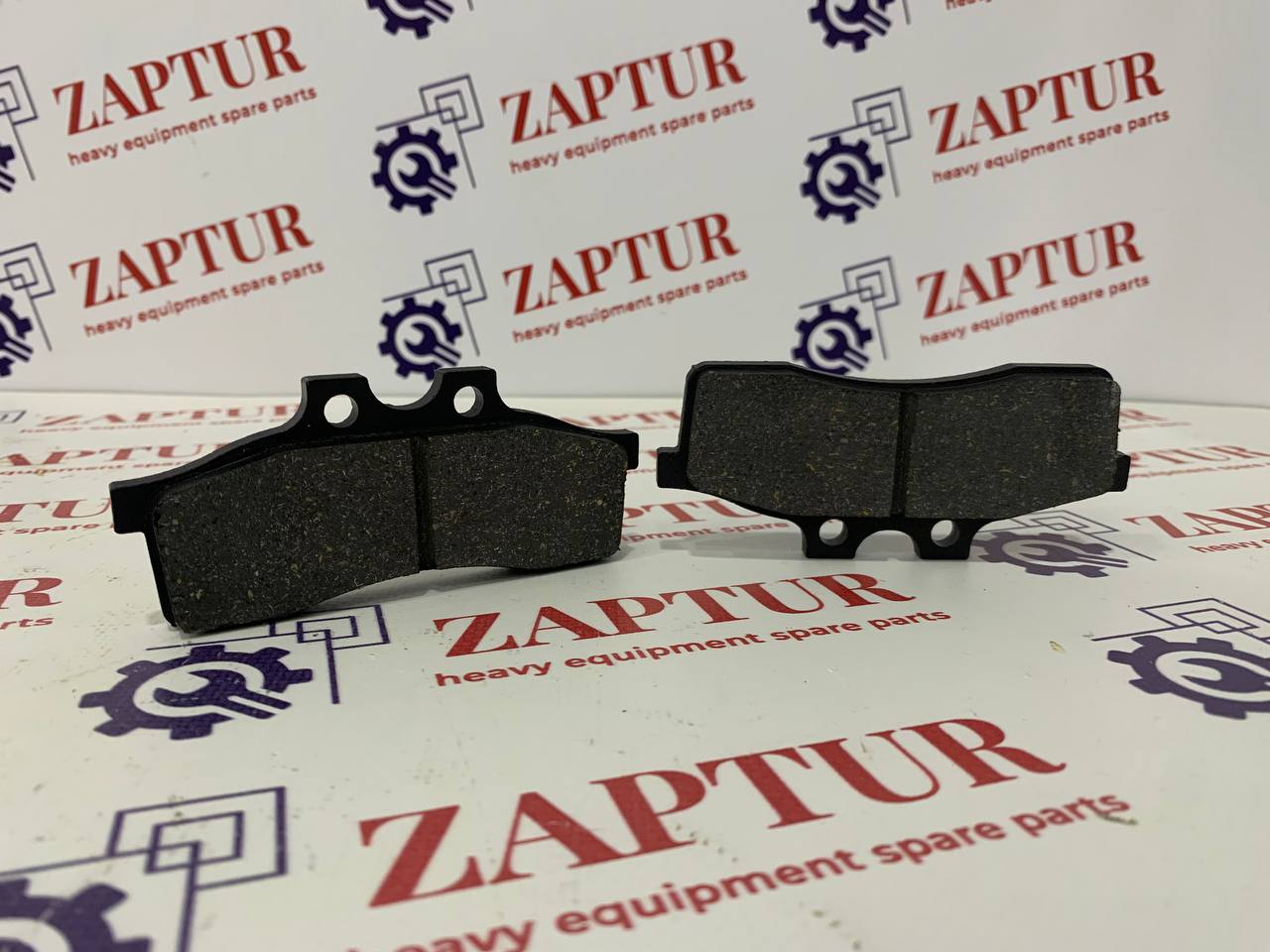 This brake pad kit is suitable for CNH machinery