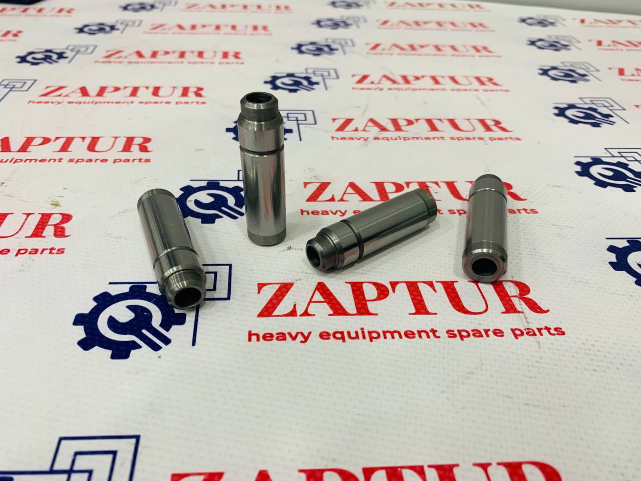 DEUTZ 04235374 VALVE GUIDE [ZAPTUR]