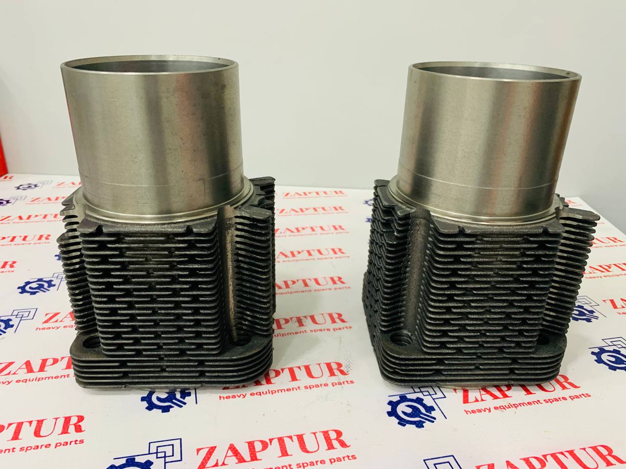 DEUTZ 04241004 CYLINDER LINER [ZAPTUR]