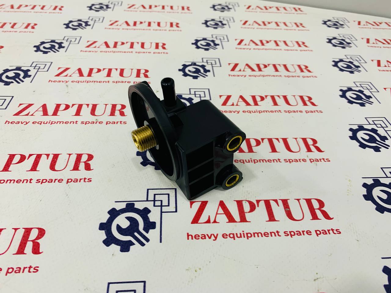 DEUTZ 4270706 FUEL FILTER MOUNT