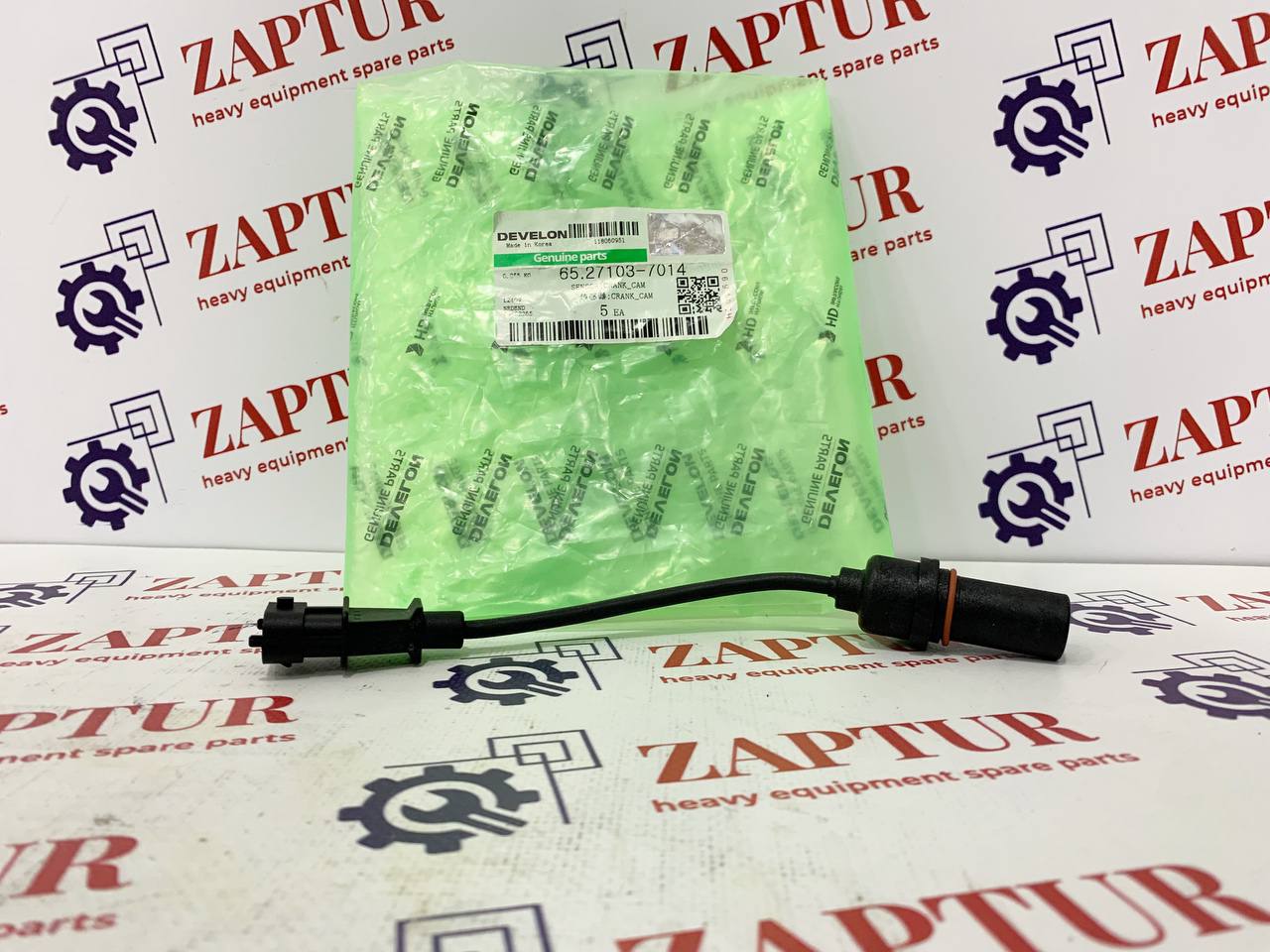 This speed sensor is suitable for Doosan machinery