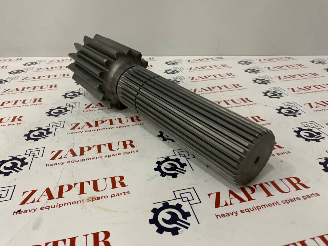 HITACHI 163J3-02281 GEAR SHAFT [ZAPTUR]