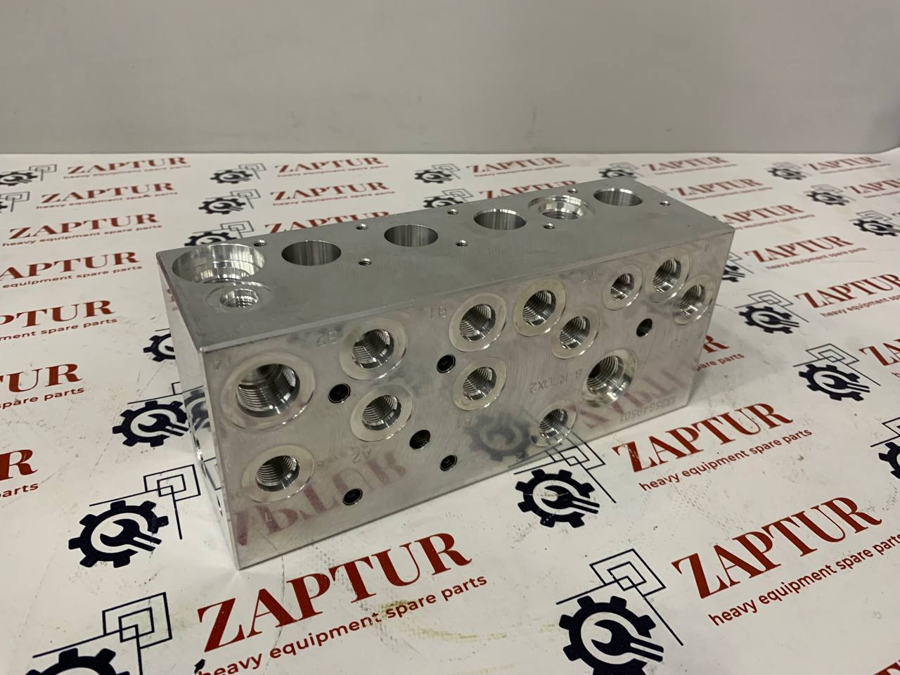 JCB 335/G4950 VALVE BLOCK [ZAPTUR]