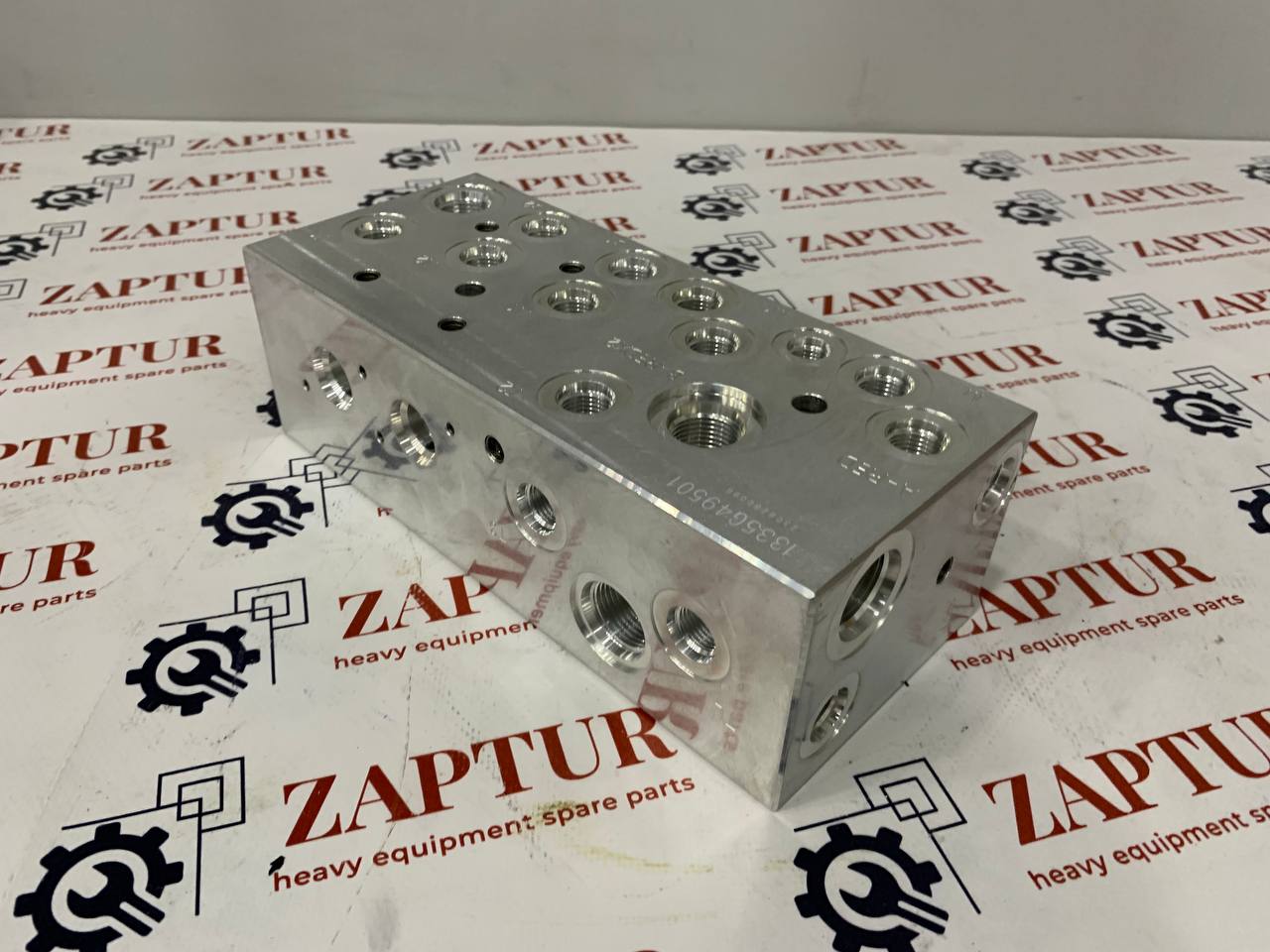 JCB 335/G4950 VALVE BLOCK