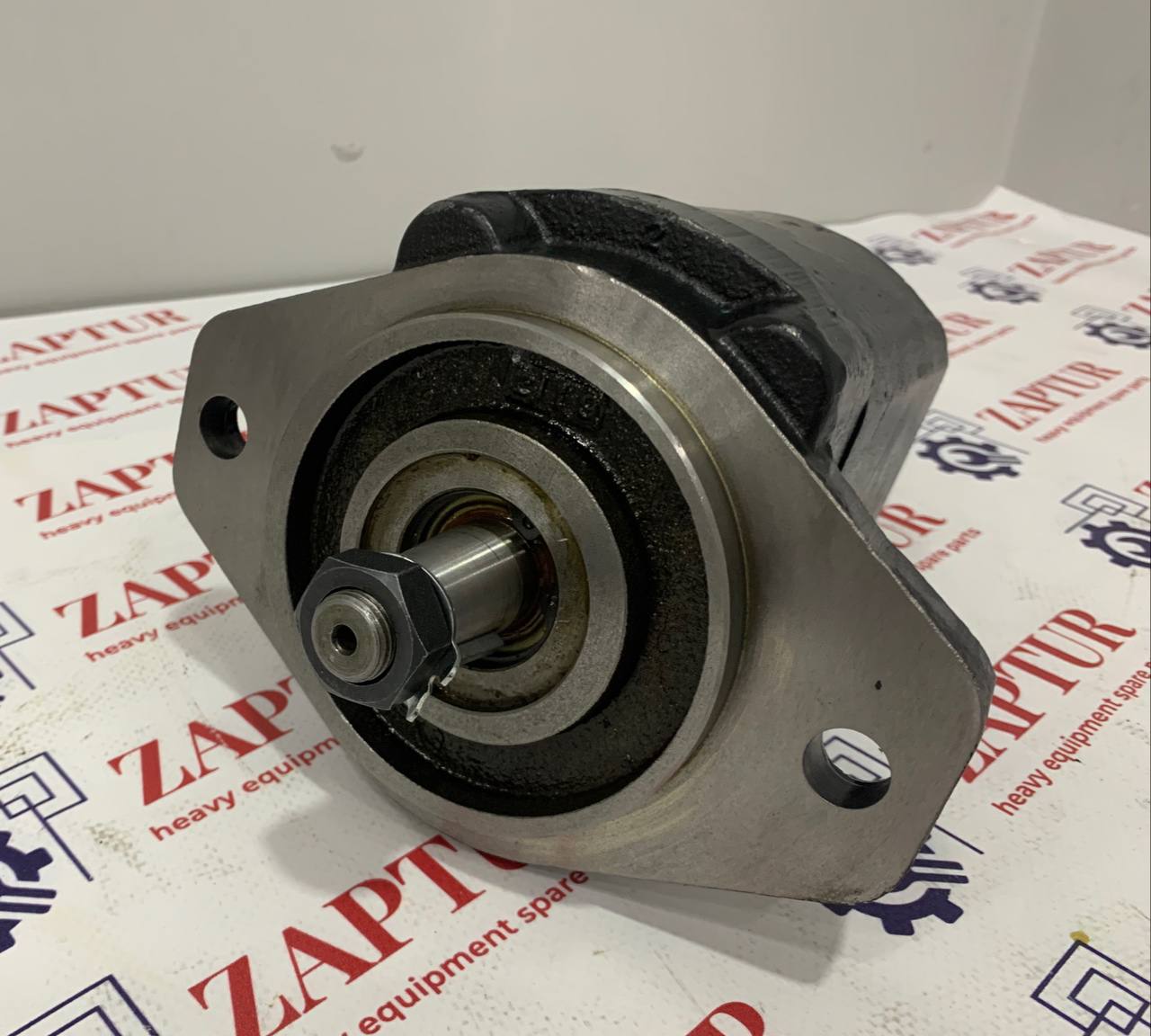 JOHN DEERE AT317810 HYDRAULIC FAN DRIVE EXTERNAL GEAR PUMP [ZAPTUR]