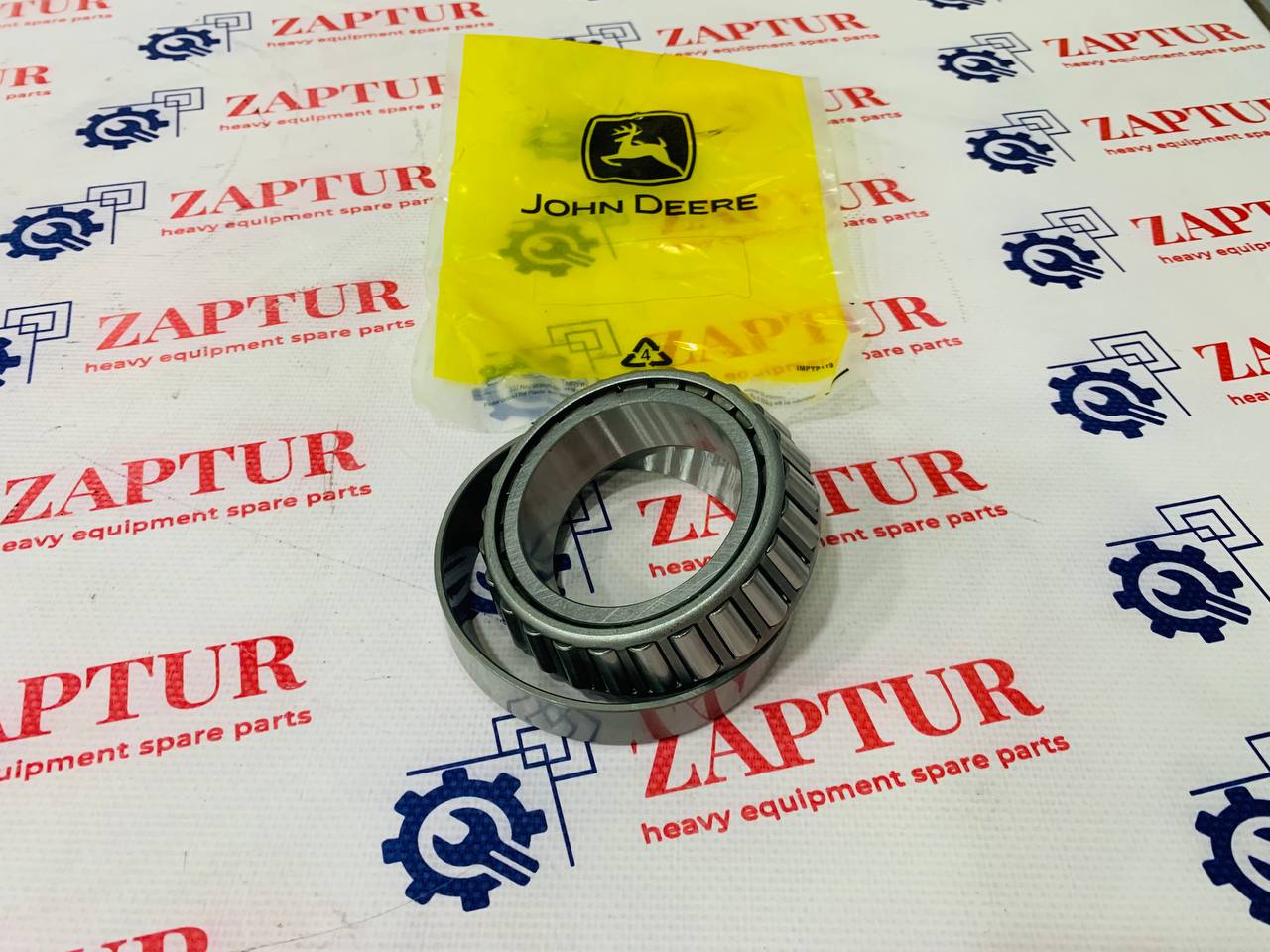 JOHN DEERE RE272373 BEARING