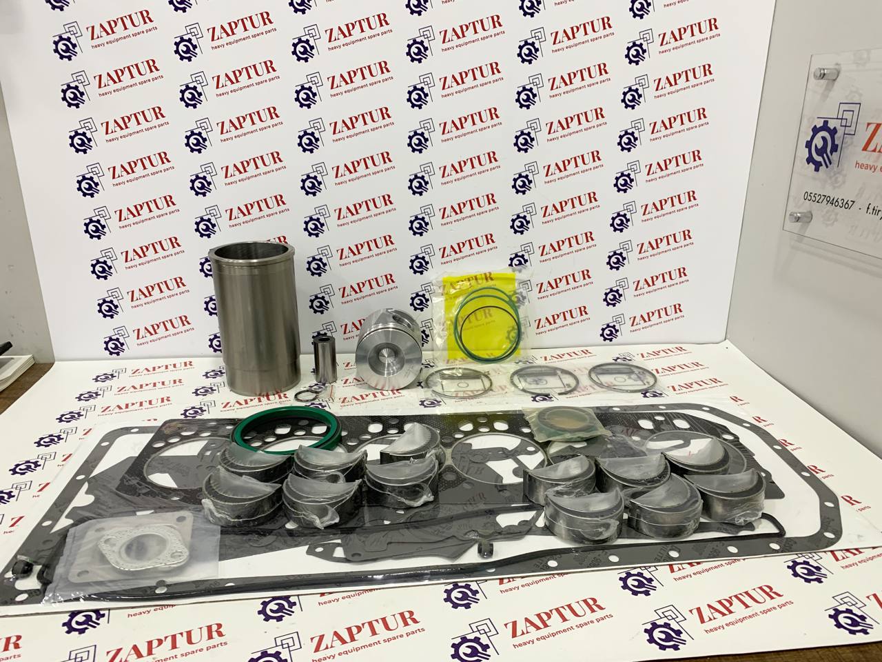 JOHN DEERE RE527300 ENGINE OVERHAUL KIT