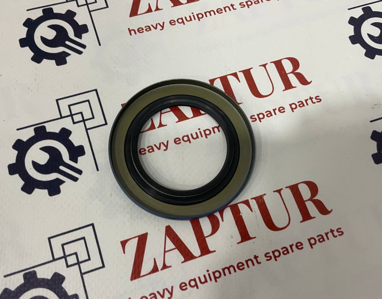 JOHN DEERE YZ91373 SEAL [ZAPTUR]