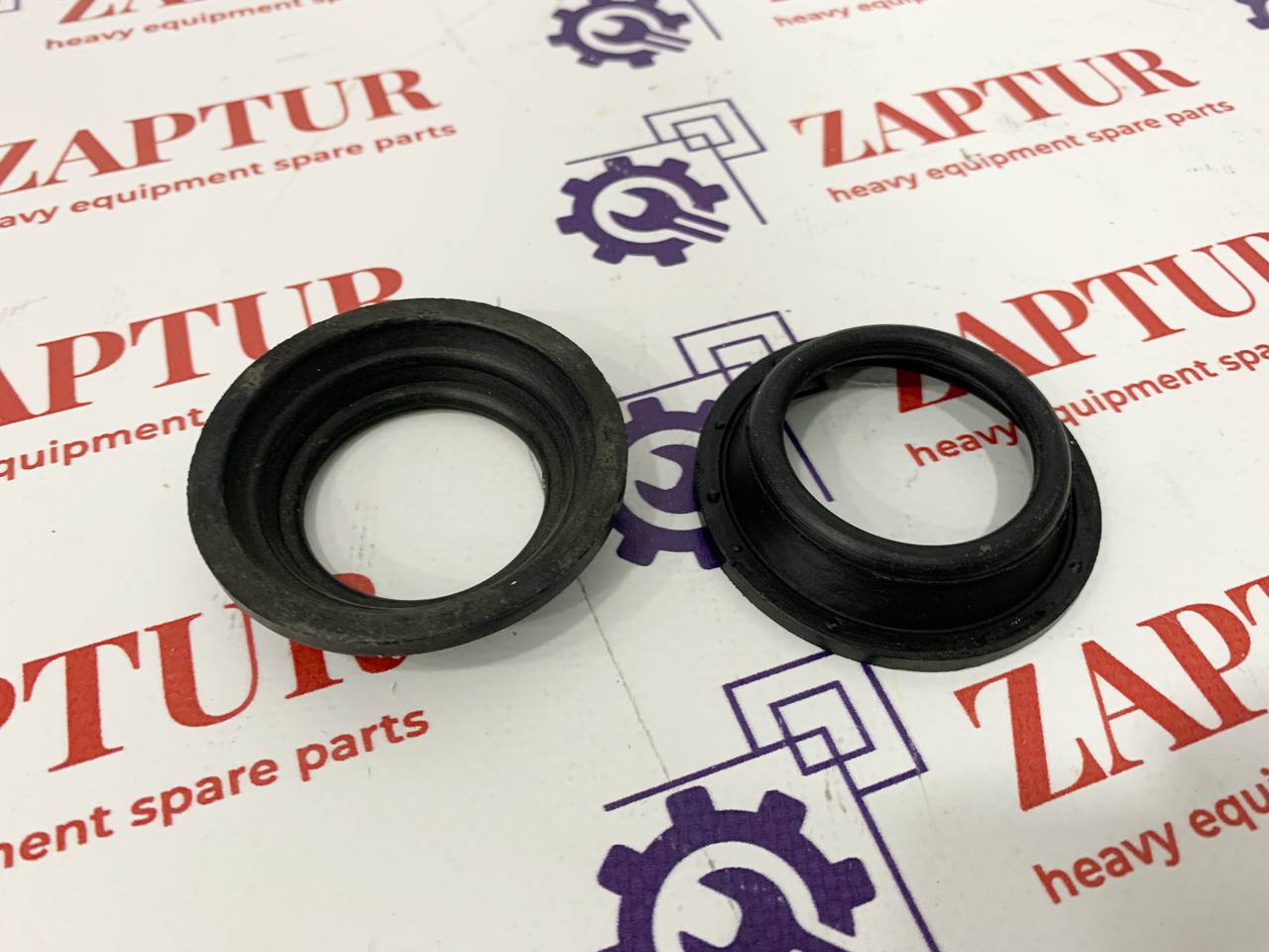 KOMATSU 23B-27-31480 BUSHING [ZAPTUR]