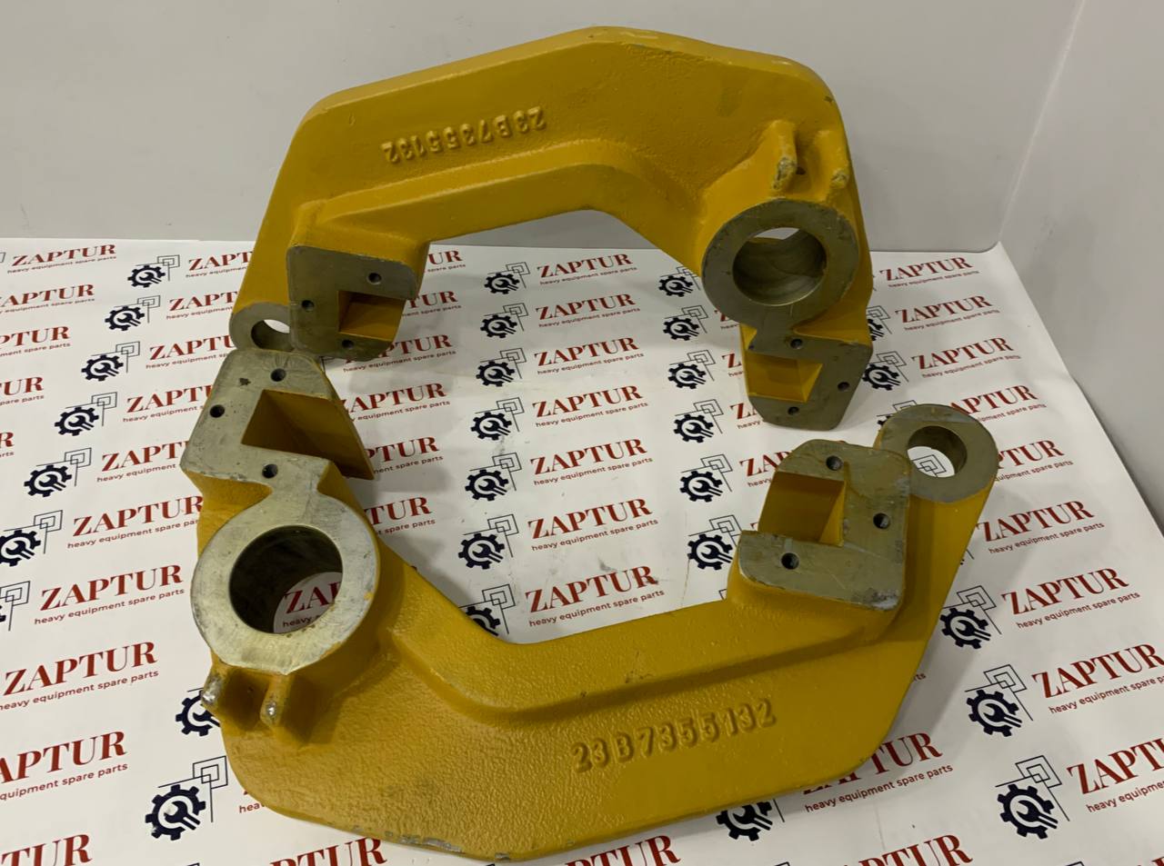 KOMATSU 23B-735-5132, 23B7355132 ADJUSTER LEFT [ZAPTUR]
