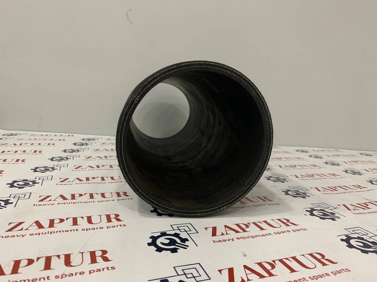 KOMATSU 32266240 HOSE SHORT [ZAPTUR]