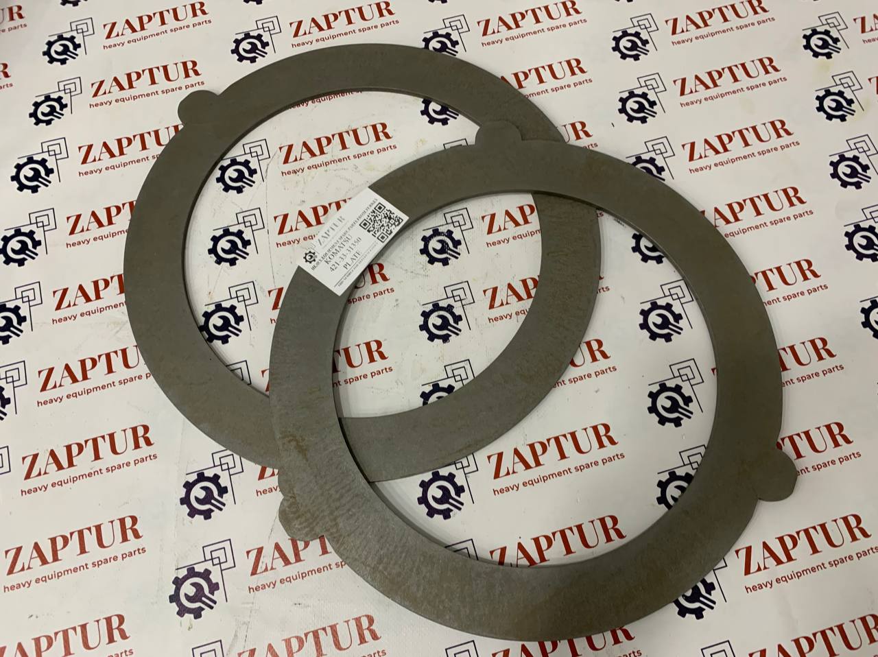 KOMATSU 421-33-31350 PLATE [ZAPTUR]